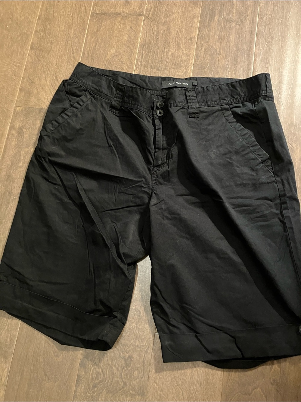 Calvin Klein Jeans women’s Black Flat Front Shorts 100% cotton
